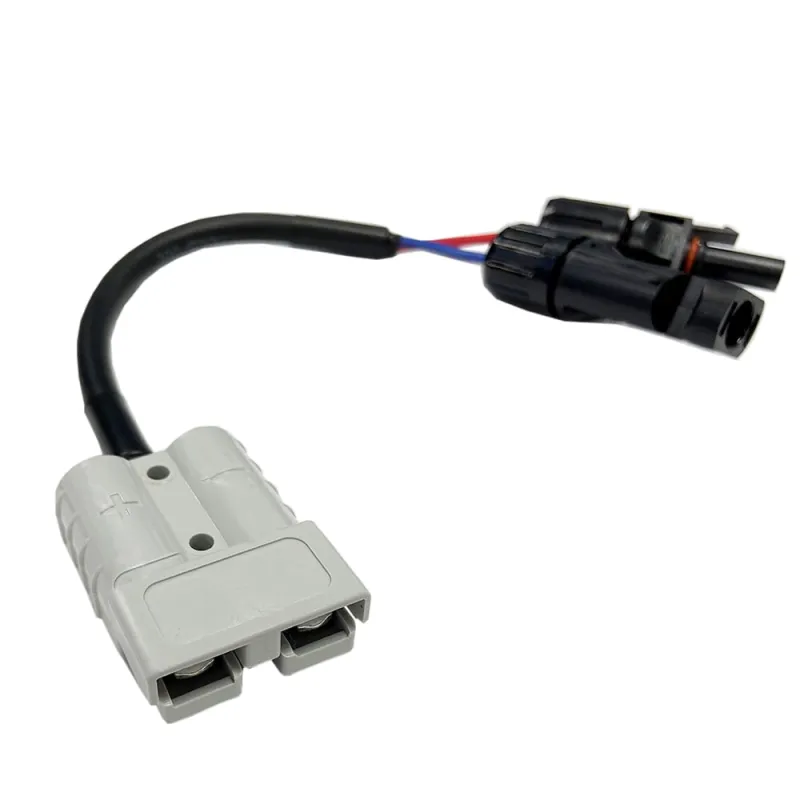 Verpackung des Solarmodul Adapterkabels mit technischen Angaben.