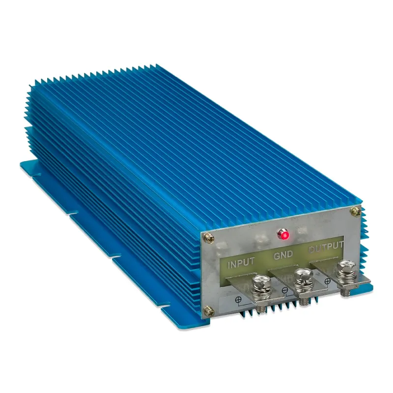 Rückseite des Victron Energy DC/DC Wandlers mit Anschlussklemmen