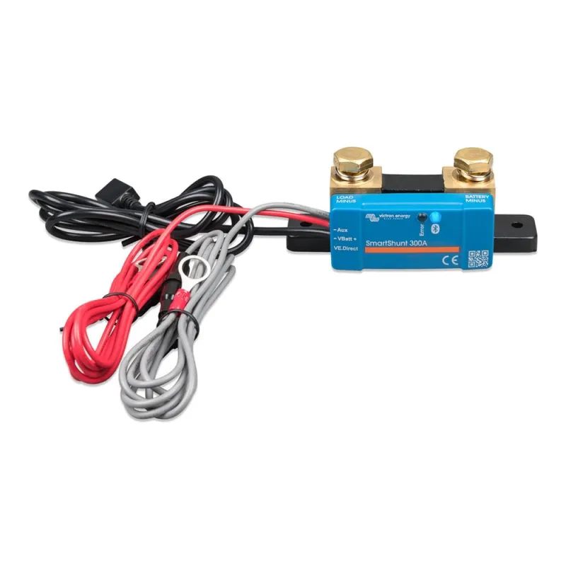 Anschlussseite des Victron Energy Shunts mit Kabelanschlüssen für 300 A Messung.