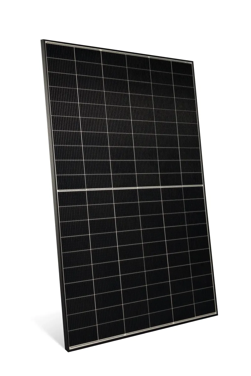 Solyco Solarmodul 510 Wp in der Nahaufnahme mit MC4-Stecksystem für einfache Installation.