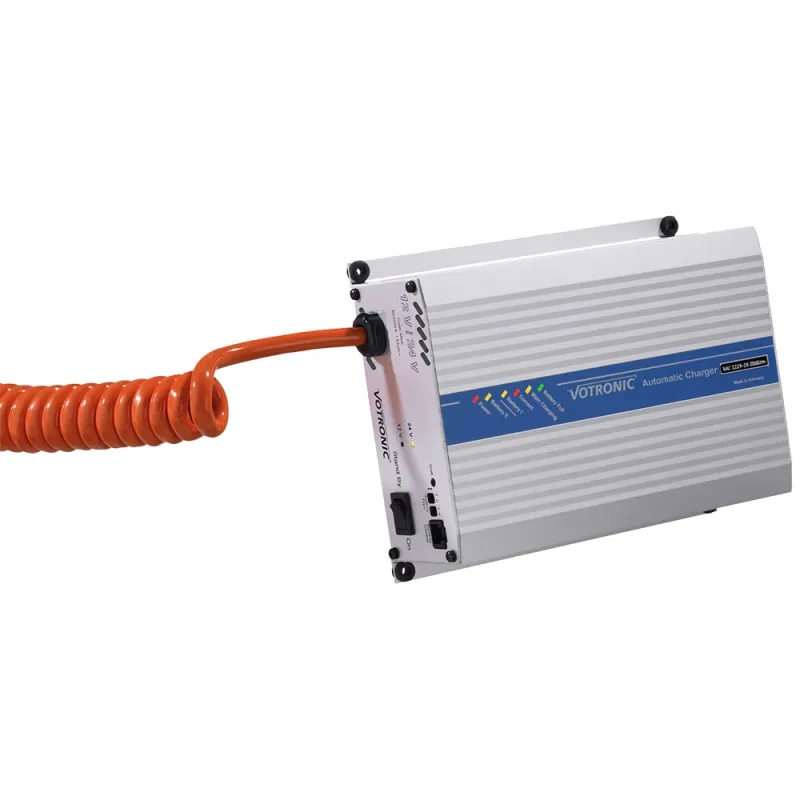 Votronic 0524 VAC 1224-16 Batterieladegerät 12V/24V 16A + 5m Spiral-Ladekabel