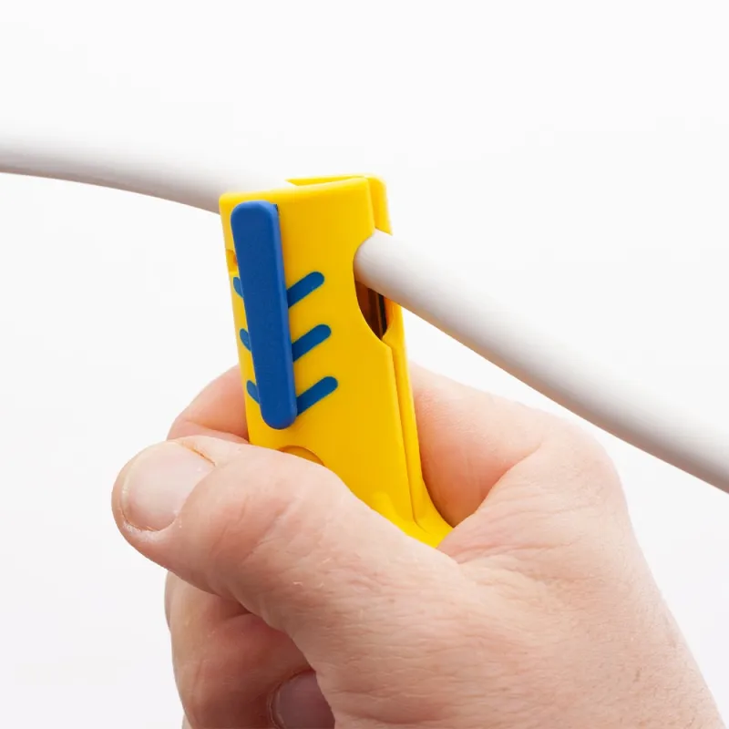 Seitliche Ansicht des Jokari SECURA No.15 mit sichtbarer Verriegelungstechnik.