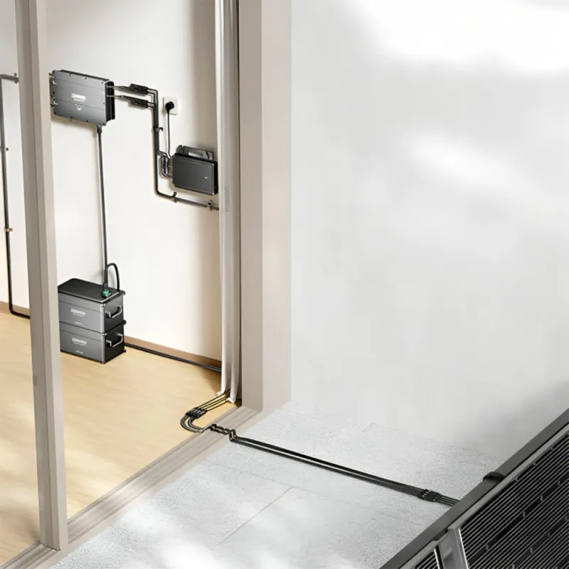 MC4-Stecker am Zendure Super Flat Kabel für sichere Verbindungen in Photovoltaik-Anlagen.