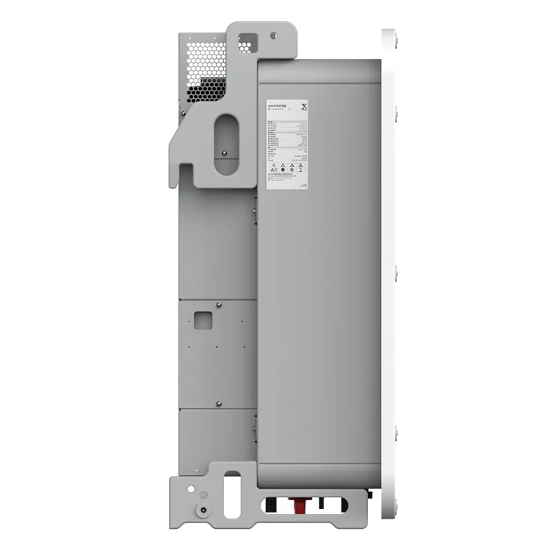 Seitliche Ansicht des Solax Wechselrichters X3-GRD-300K-HV mit Schutzart IP66 für den Außenbereich.
