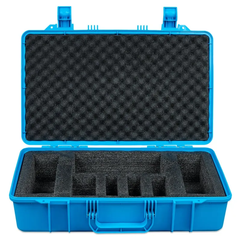 Seitliche Ansicht der Victron Energy Transportbox Blue mit Tragegriff.