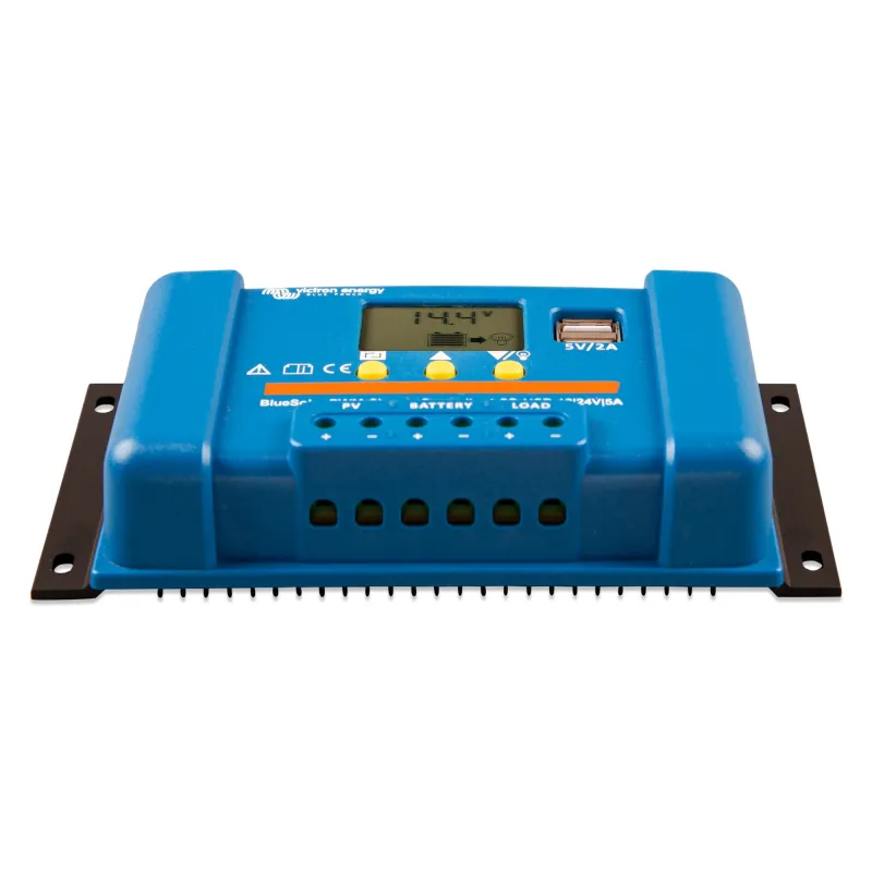 Frontansicht des Victron Solarladereglers BlueSolar mit PWM-Technik und LCD-Anzeige.