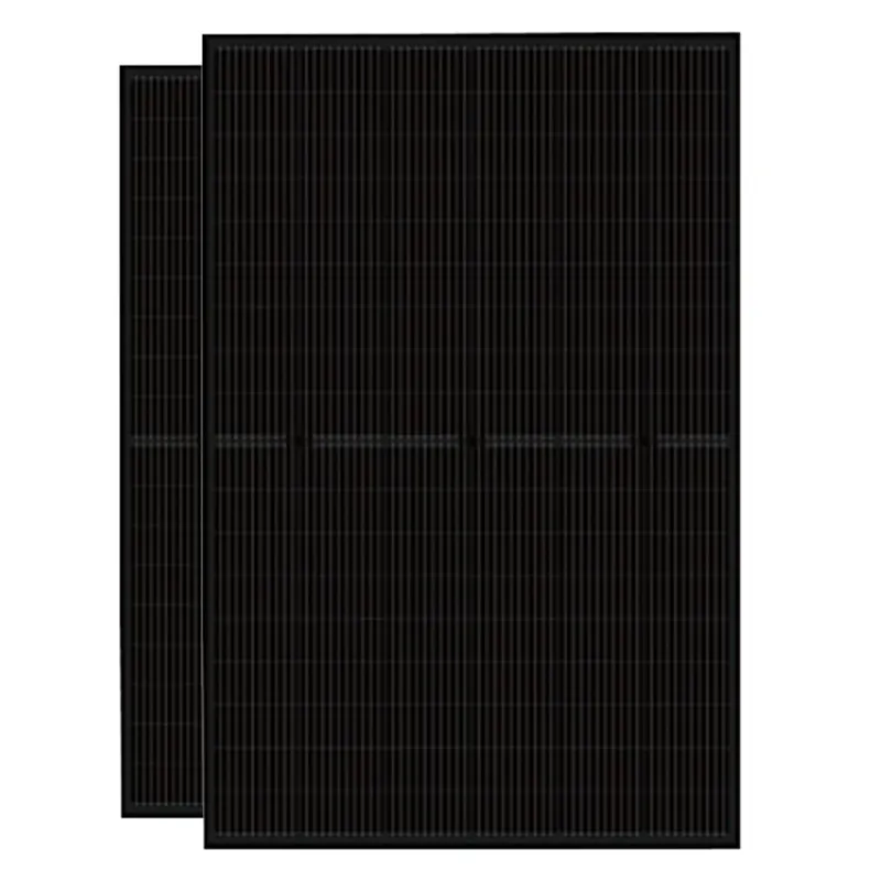 Seitliche Detailansicht der Solarmodule des Balkonkraftwerks SolarDirect Luxen 900W