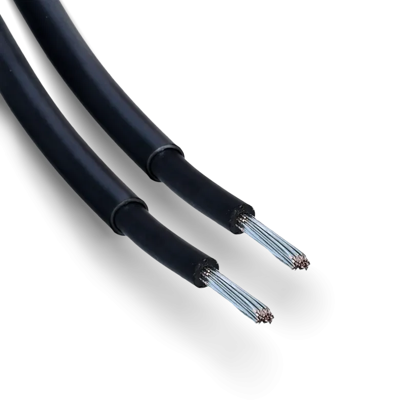 Detailaufnahme des schwarzen Verlängerungskabels 6mm² mit MC4-Steckverbindung.