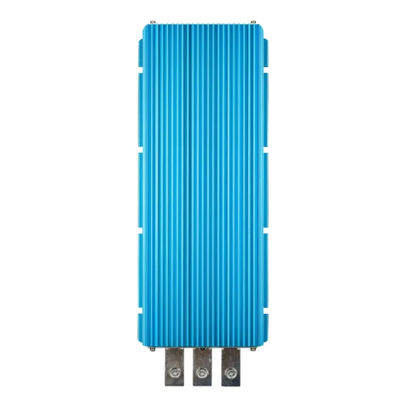 Victron Energy DC/DC Wandler in Verpackung mit technischen Daten