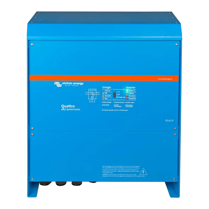 Victron Energy Wechselrichter/ Ladegerät 48/15000/200-100/100 in Frontansicht mit Anschlüssen und Display.