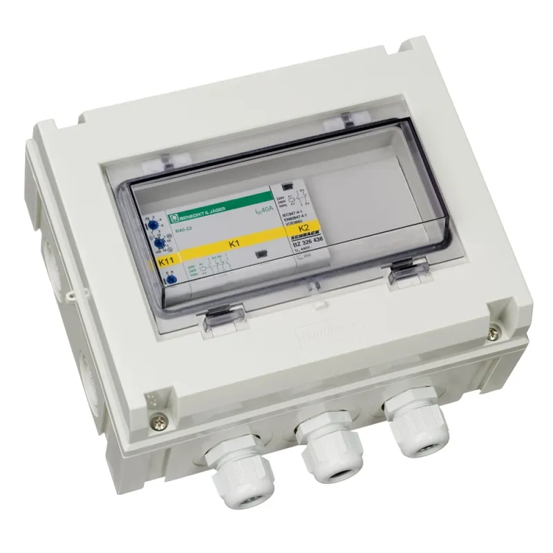 Innenansicht des Victron Energy VE Transferschalters mit Schaltmechanismus und Komponenten.