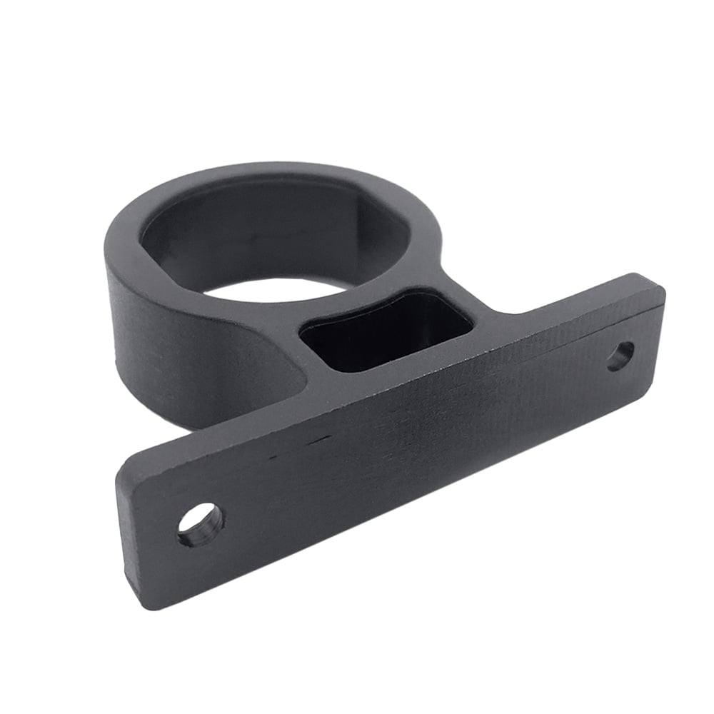 Einzelnes Bracket One aus korrosionsbeständigem Material.